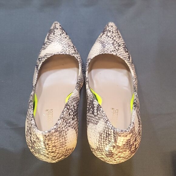 BRAND NEW SHOEDAZZLE ANIMAL PRINT POINTED TOE SLIP-ON HIGH HEEL PUMP - Picture 6 of 14